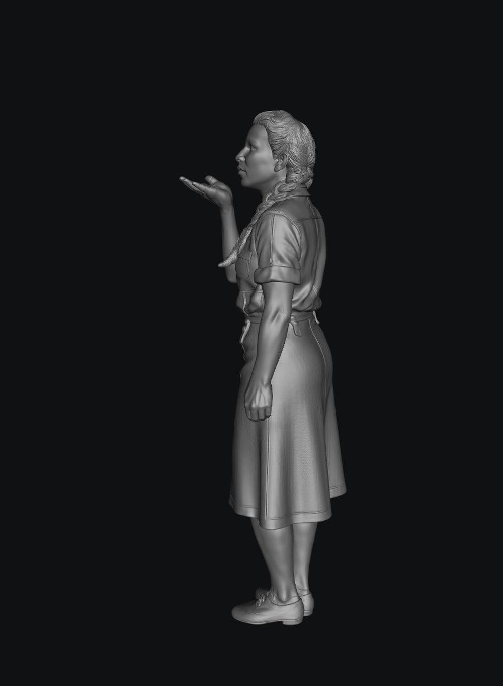 SW9567 1940 Young Female Blowing a Kiss E 1:35/1:32 Scale 'Hand Painted'