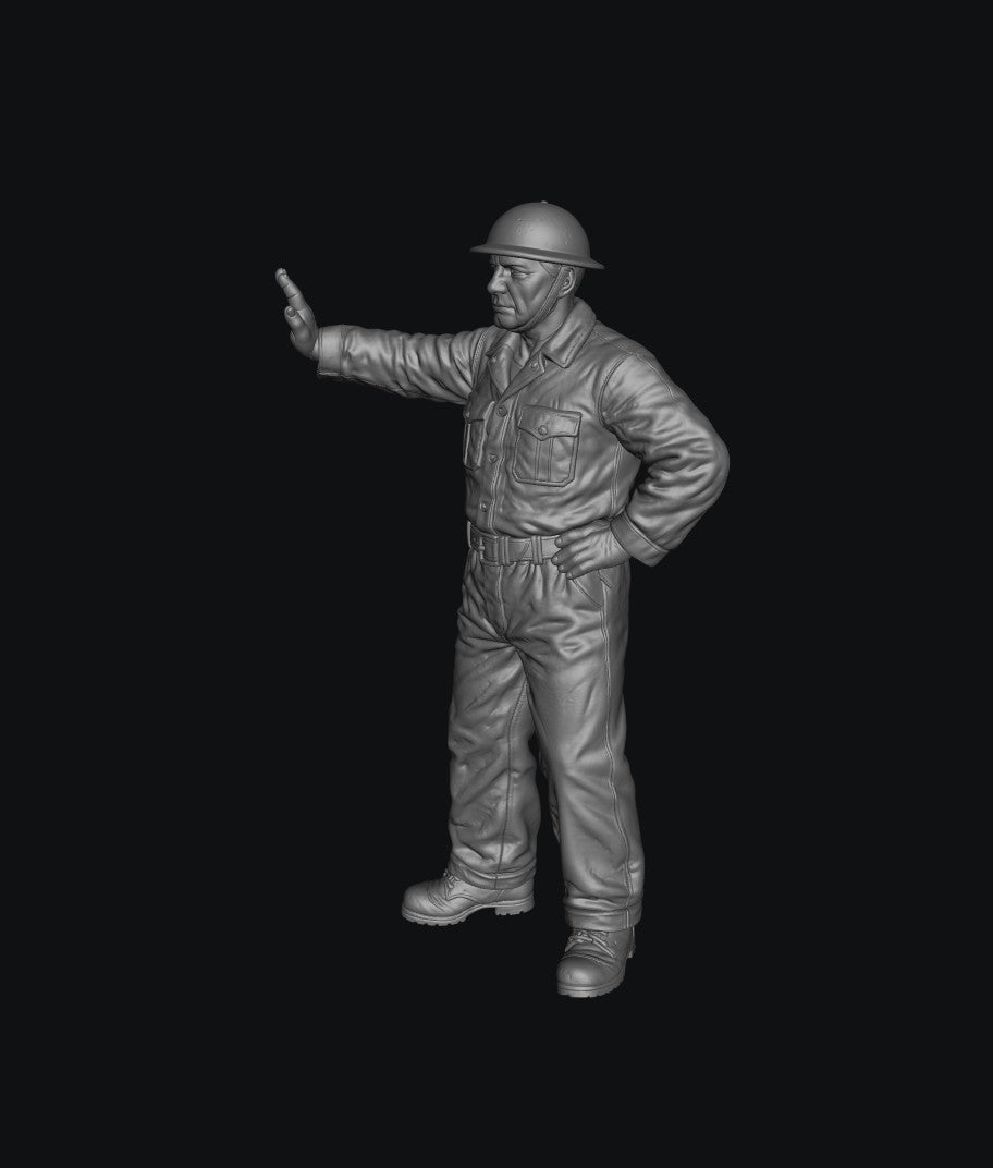 SW1154 WW2 RAF Ground Crew Leaning B 1:35/1:32 Scale 'Hand Painted'