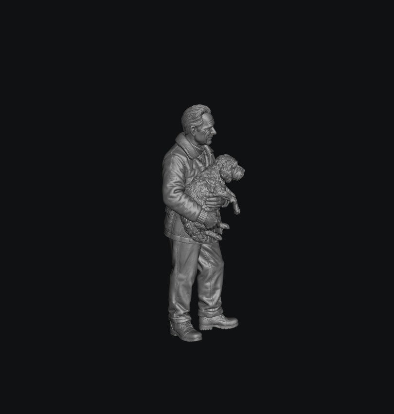 SW1154 WW2 RAF Sergeant Aircrew Holding Dog B 1:35/1:32 Scale 'Hand Painted'