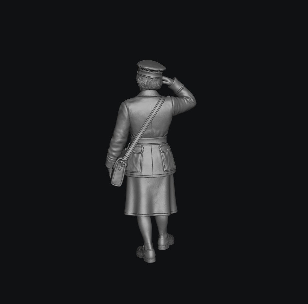 SW1154 WW2 RAF WAAF Saluting B 1:35/1:32 Scale 'Hand Painted'