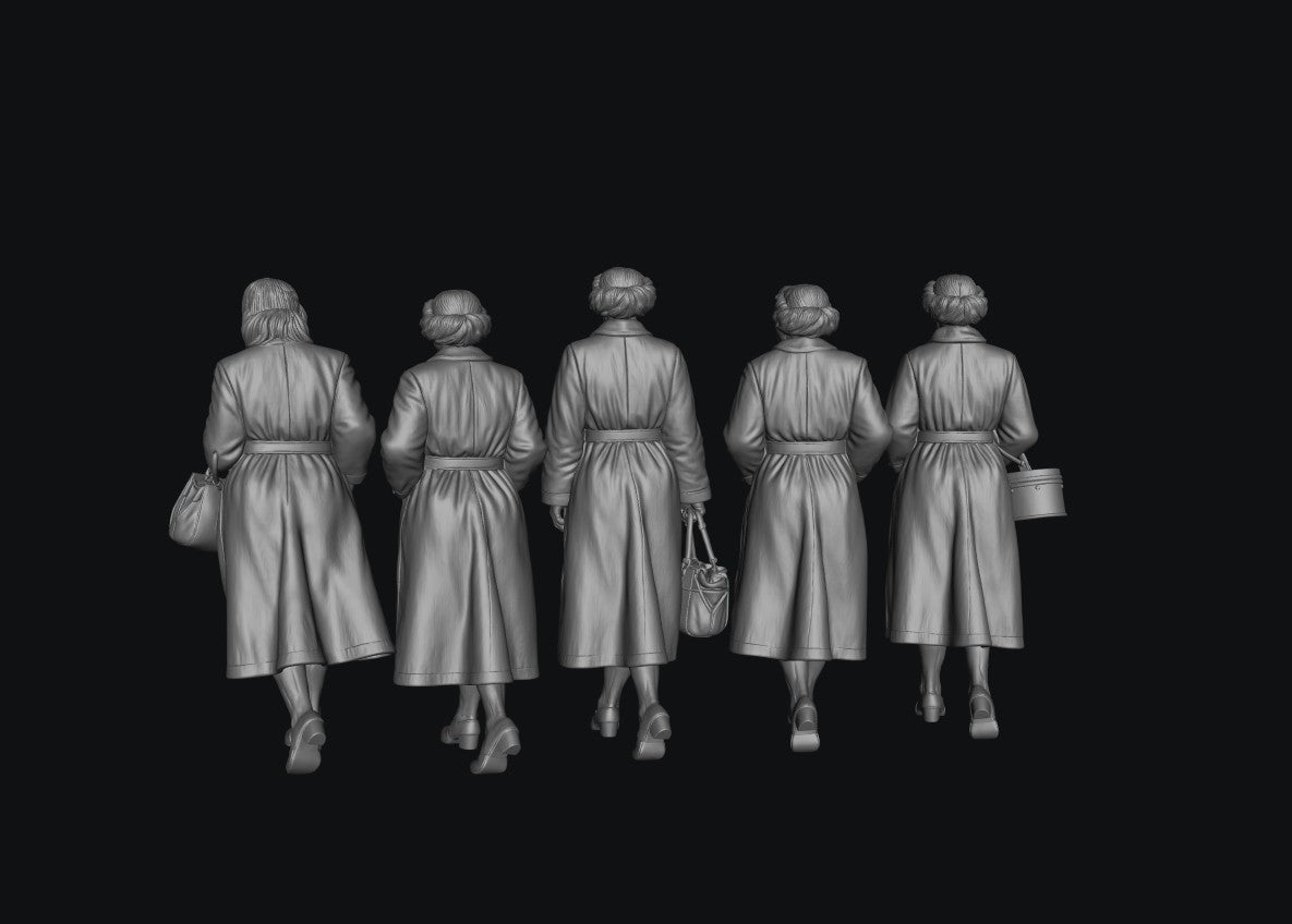 SW9594 1940 Working Wives 1:35/1:32 Scale 'Hand Painted'