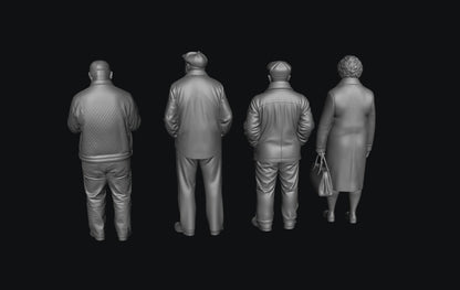 SW5013 Pensioners waiting for Bus 1:35/1:32 Scale 'Hand Painted'