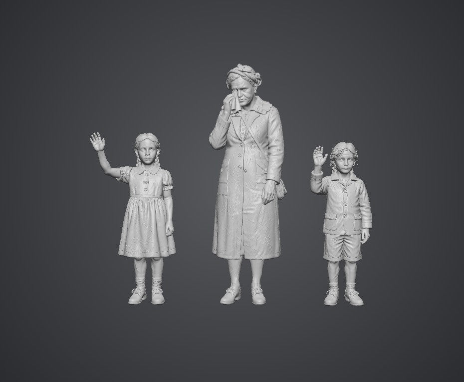 SW8268 1940 Upset Mum and Children Waving Goodbye 1:35/1:32 Scale 'Hand Painted'