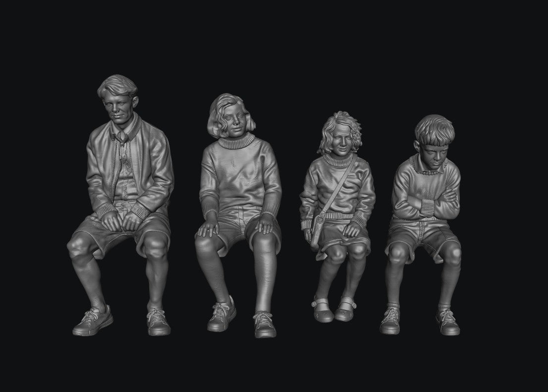 SW2219 Swallows and Amazons Children 1:35/1:32 Scale 'Hand Painted'