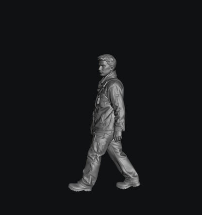SW9558 Postal Workers Winter 1 1:35/1:32 Scale 'Hand Painted'