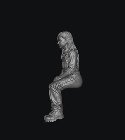 SW9554 1:32 Scale Young Girl Sitting on Tractor Passenger Seat 1:35/1:32 Scale 'Hand Painted'