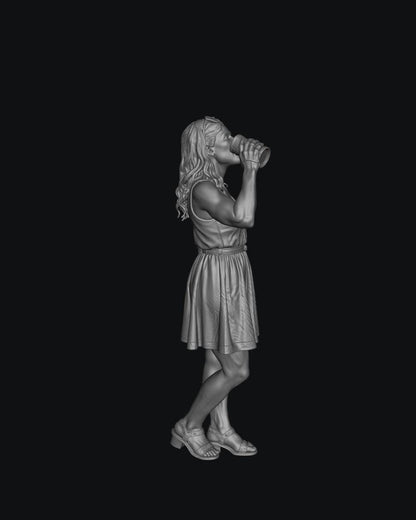 SW9568 People Drinking Thin Female 5 1:35/1:32 Scale 'Hand Painted'