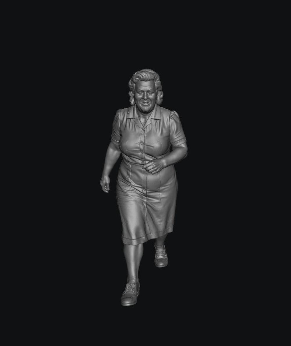 SW9567 1940 Plump Happy Female Walking C 1:35/1:32 Scale 'Hand Painted'