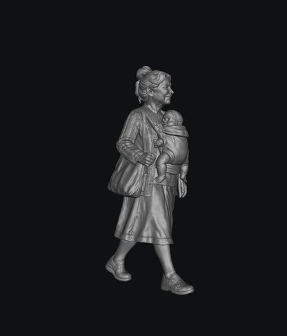 SW8300 Grandma Carrying Baby in Harness 1 1:35/1:32 Scale 'Hand Painted'