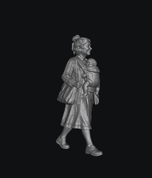 SW8300 Grandma Carrying Baby in Harness 1 1:35/1:32 Scale 'Hand Painted'