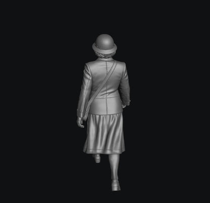 SW8306 WW2 WRNS Wren 1 1:35/1:32 Scale 'Hand Painted'