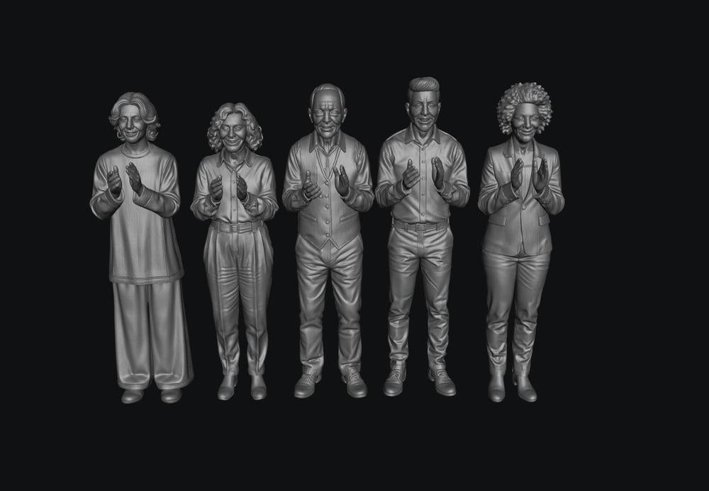 SW8343 Clapping Crowd of 5 People 1:35/1:32 Scale 'Hand Painted'