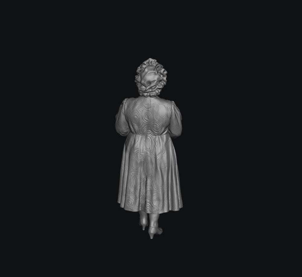SW9350 Hattie Jacques 1:35/1:32 Scale 'Hand Painted'