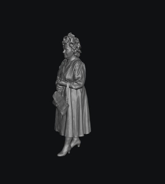 SW9350 Hattie Jacques 1:35/1:32 Scale 'Hand Painted'