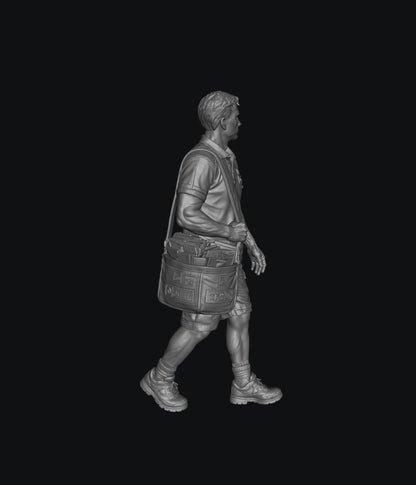 SW9557 Postal Worker Summer 4 1:35/1:32 Scale 'Hand Painted'
