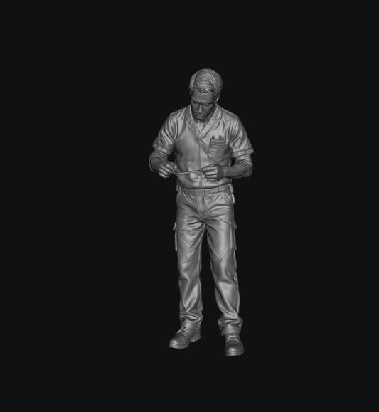 SW9358 Vet 6 1:35/1:32 Scale 'Hand Painted'