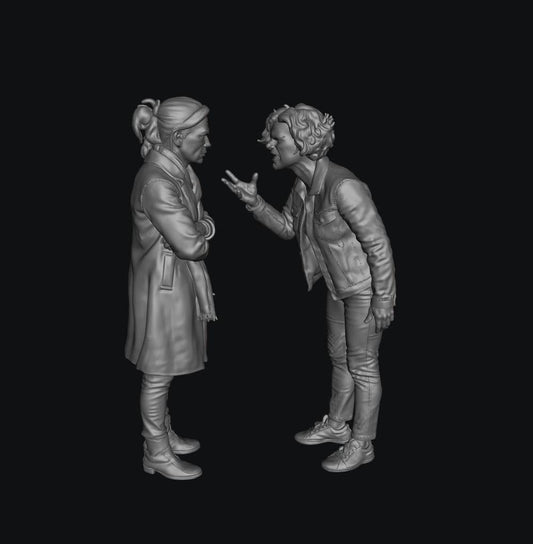 SW9531 Tara & Sue Arguing in Playground 1:35/1:32 Scale 'Hand Painted'