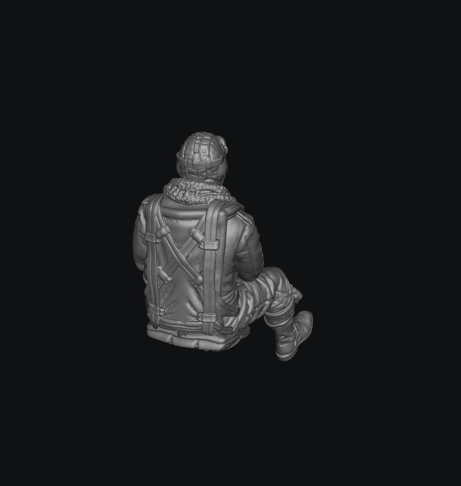 SW5041 WW2 German Pilot B 1:35/1:32 Scale 'Hand Painted'