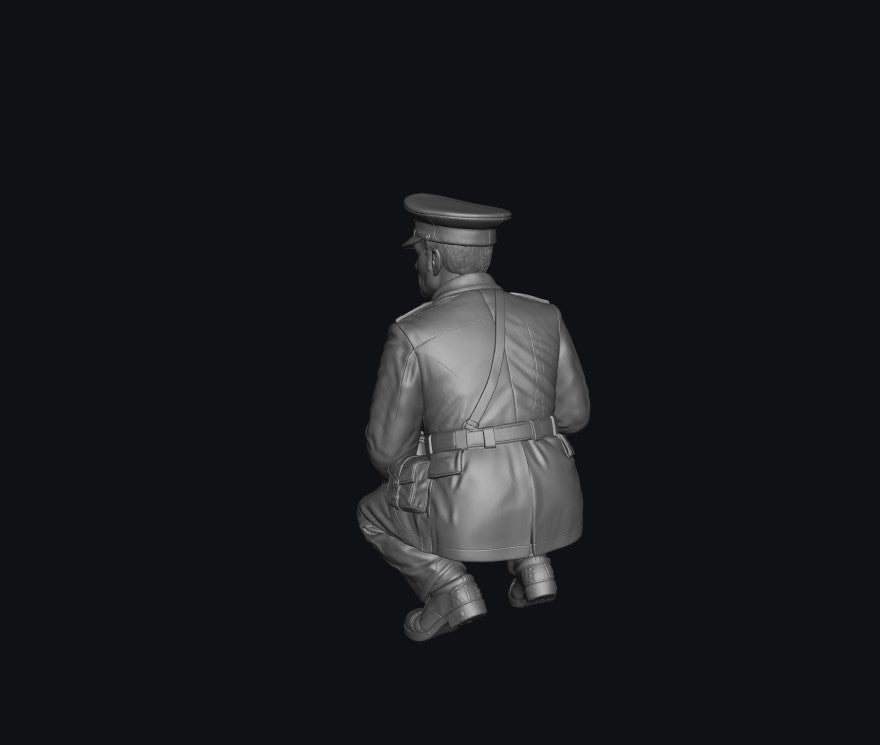 SW9606 RUC 1970's Officer 2 1:35/1:32 Scale 'Hand Painted'