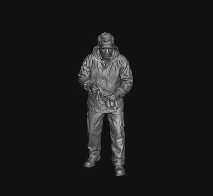 SW5047 Car Wash Man 1 1:35/1:32 Scale 'Hand Painted'