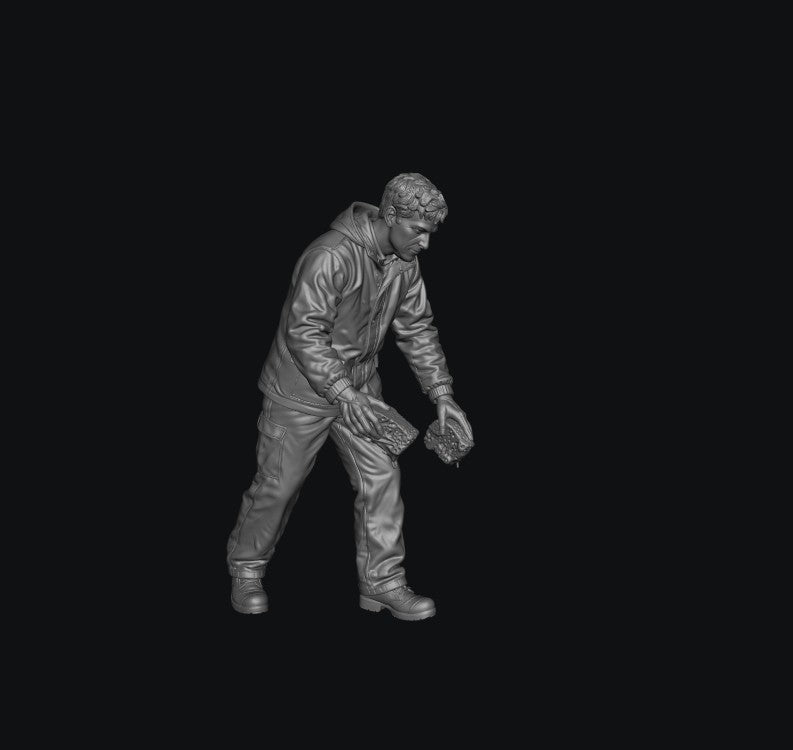 SW5047 Car Wash Man 2 1:35/1:32 Scale 'Hand Painted'