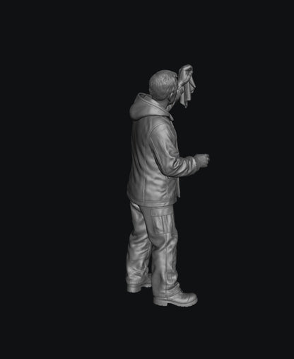 SW5047 Car Wash Man 3 1:35/1:32 Scale 'Hand Painted'
