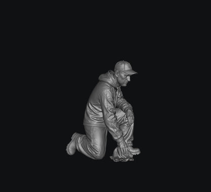 SW5047 Car Wash Man 4 1:35/1:32 Scale 'Hand Painted'