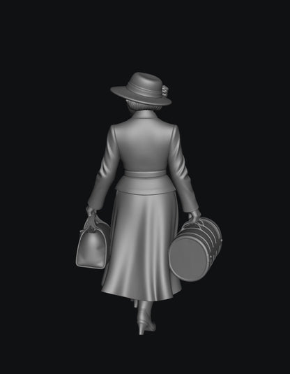 SW5115 - 1920 - 1940's Railway Passenger 3 1:35/1:32 Scale 'Hand Painted'