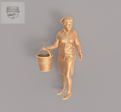 MM558 1940’s Style Lady with Bucket Figure
