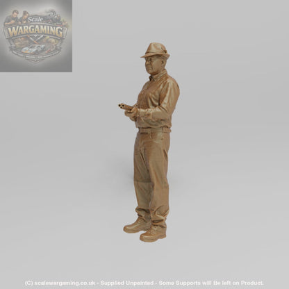SW285 Farmer with Shotgun - Figure