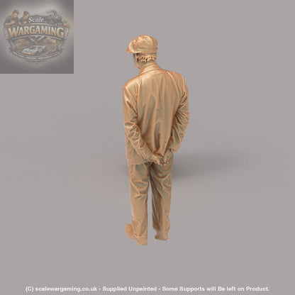 132s-0029 WW2 Older Gentleman Figure