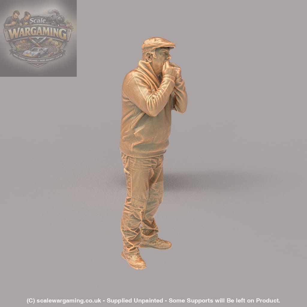 132s-0041 Whistling Farmer/Shepherd Figure