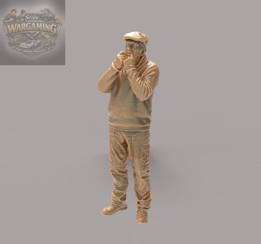 132s-0041 Whistling Farmer/Shepherd Figure