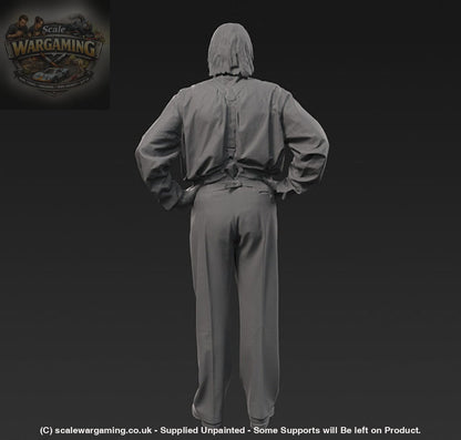 132s-0121 1900’s Smart Male Figure