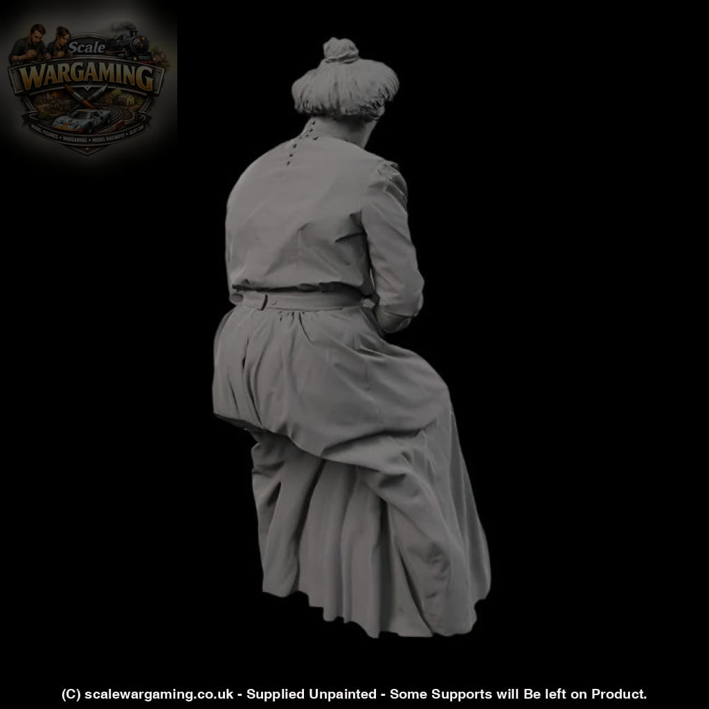 132s-0128 Victorian/Edwardian Lady Reading Book Figure
