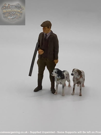 MM731 Farmer Walking and Dogs Trade - Figure